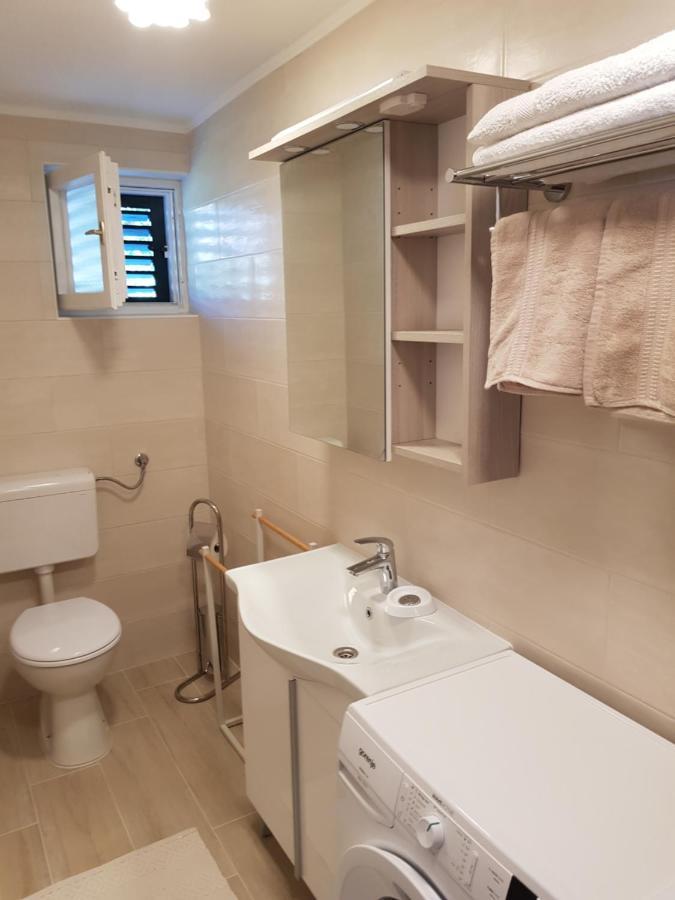 Apartment House Niva