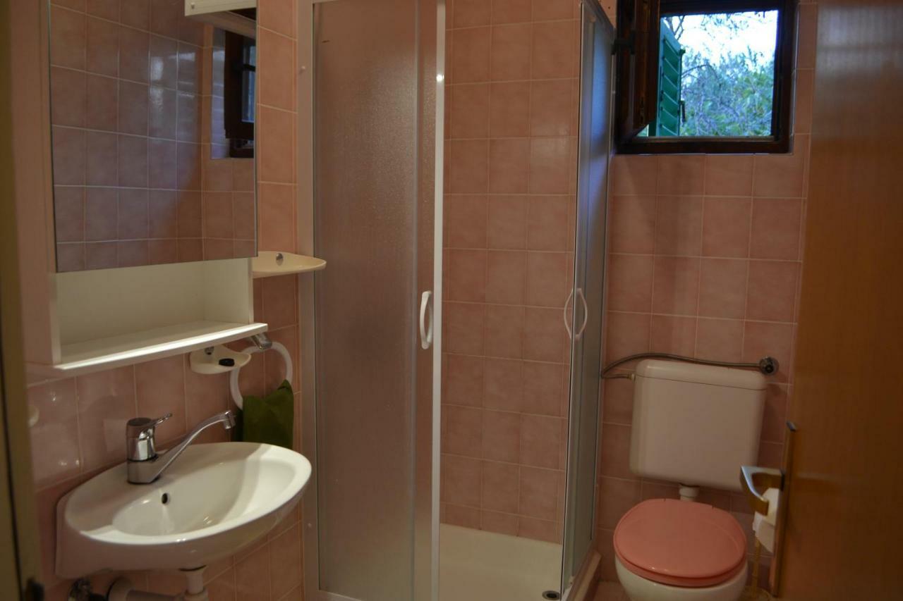 House Niva * Supetarska Draga